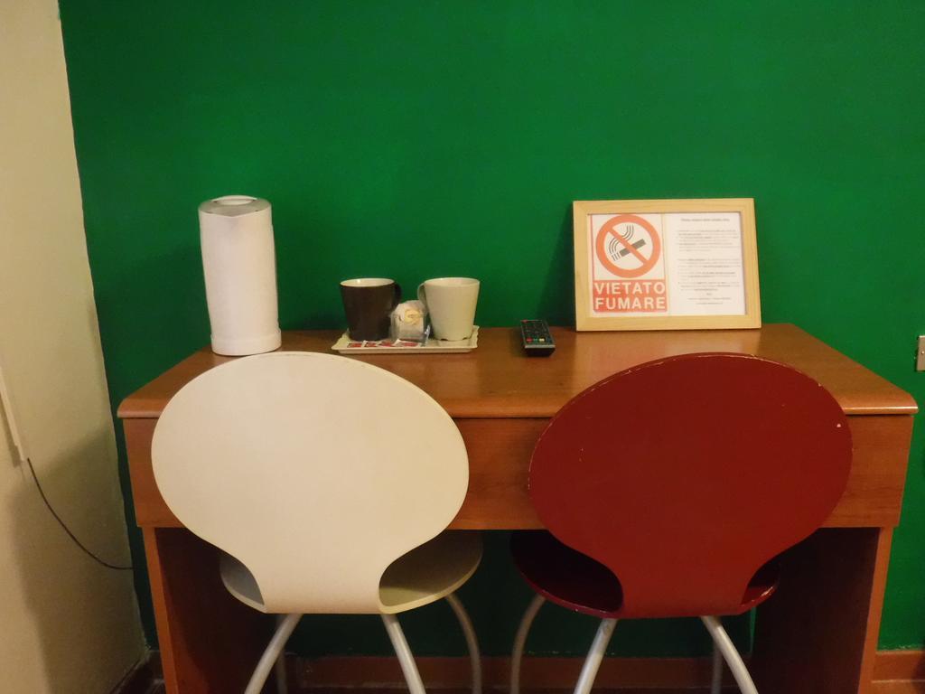 Ares Rooms Ρώμη Δωμάτιο φωτογραφία